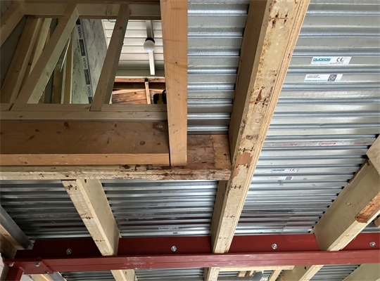 Het belang van een zinkbescherming bij zwaluwstaartplaten